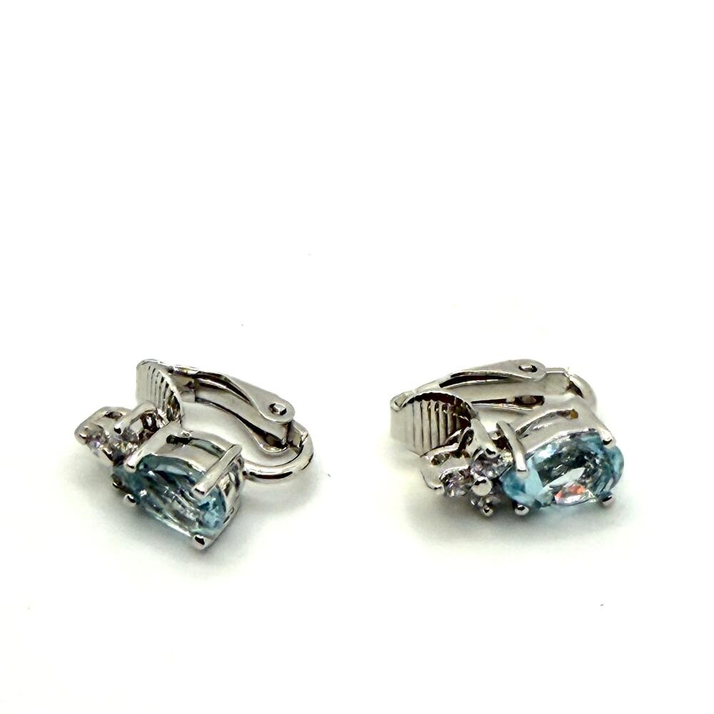 Vintage Y2K Blue Topaz Formal Elegant Pear Cut Clip On Earrings